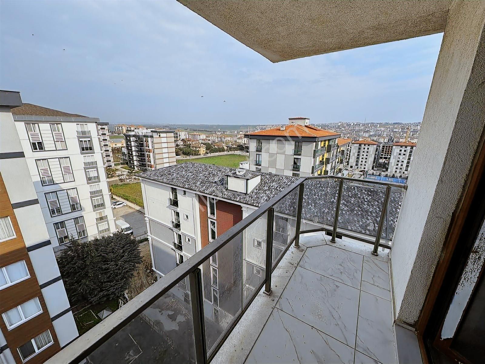 Yeni Mahalle Merkezi Konumda Kiralık Ebeveyn Banyo 2+1 Daire - Görsel 35