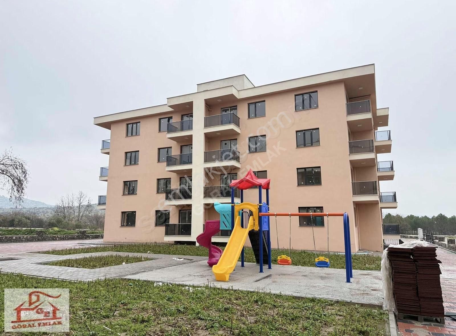 Göral Emlak'tan Akgedik'de Site İçerisinde 2+1 Ferah Arakat