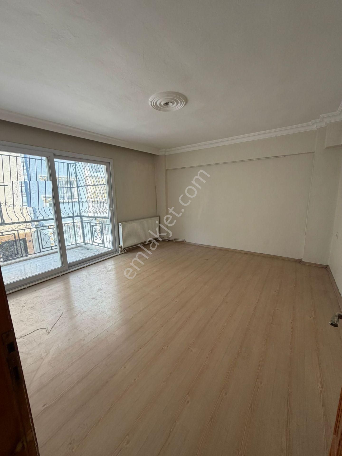 Bozbey Emlak'tan Buca Fırat Mah. 2+1 110 M2 Kapalı Mutfak D.gazlı Kiralık Ferah Daire - Görsel 4