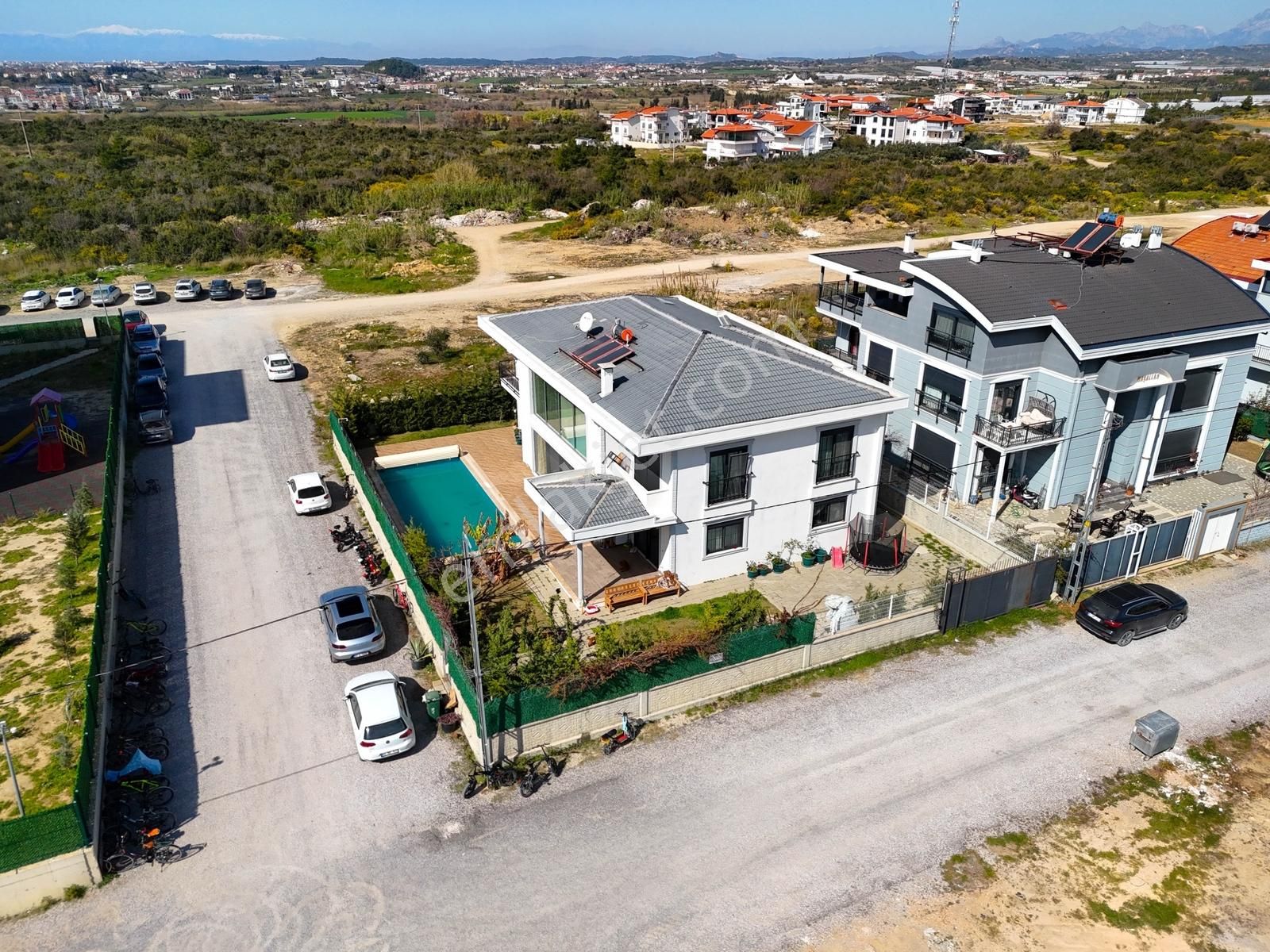 Manavgat Ilıca'da Müstakil 6+1 Villa - Görsel 29