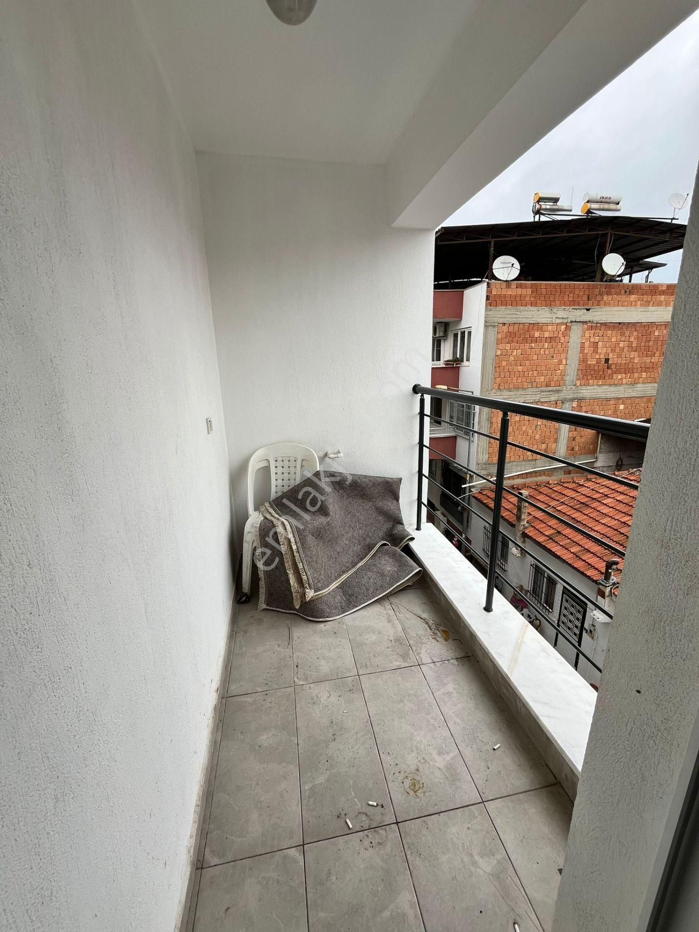 Nazilli Cumhuriyet Mahallesi’nde Yüksek Kira Getirili Acil Satılık Sıfır 1+1! - Görsel 9