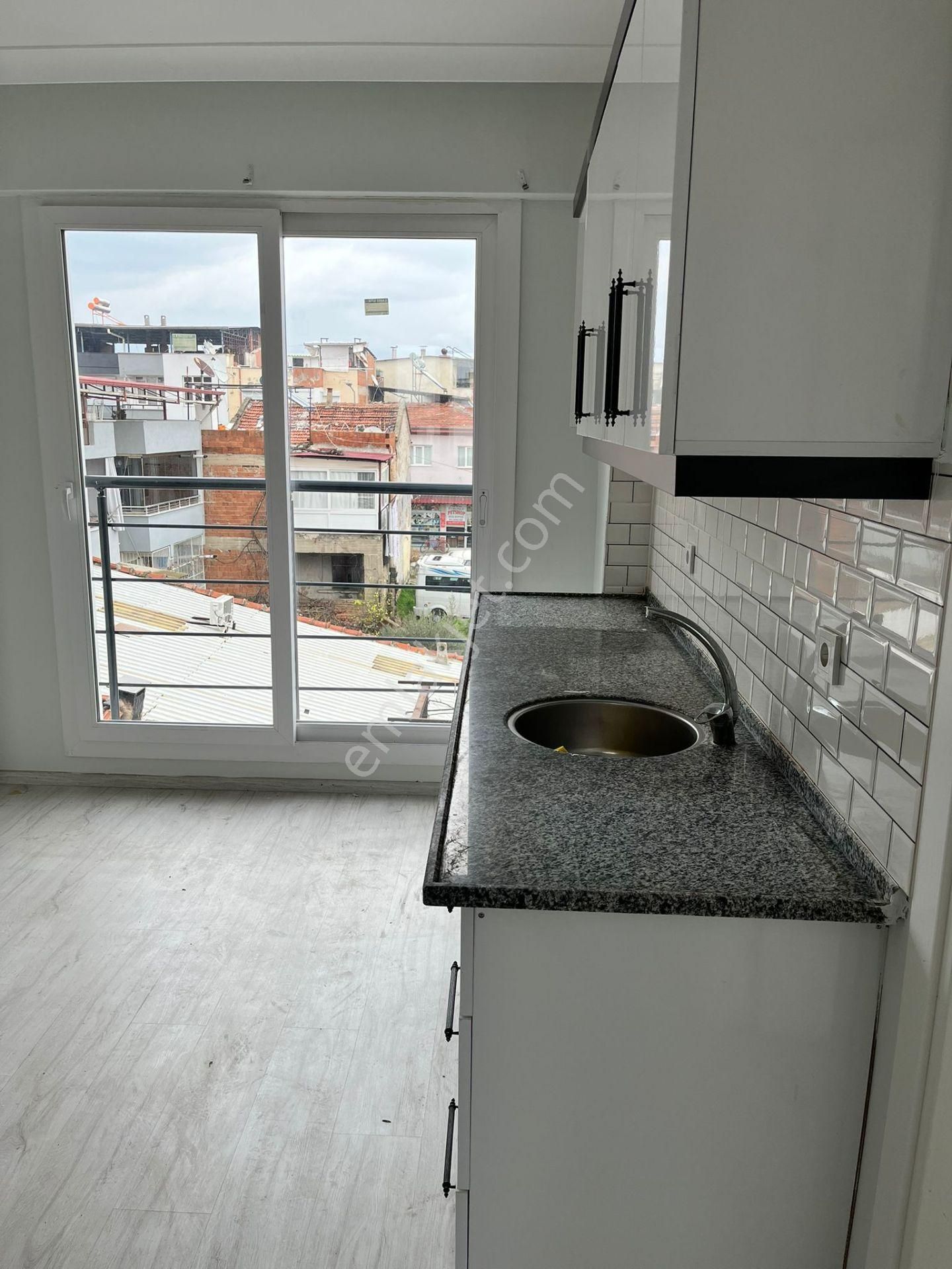 Nazilli Cumhuriyet Mahallesi’nde Yüksek Kira Getirili Acil Satılık Sıfır 1+1! - Görsel 4