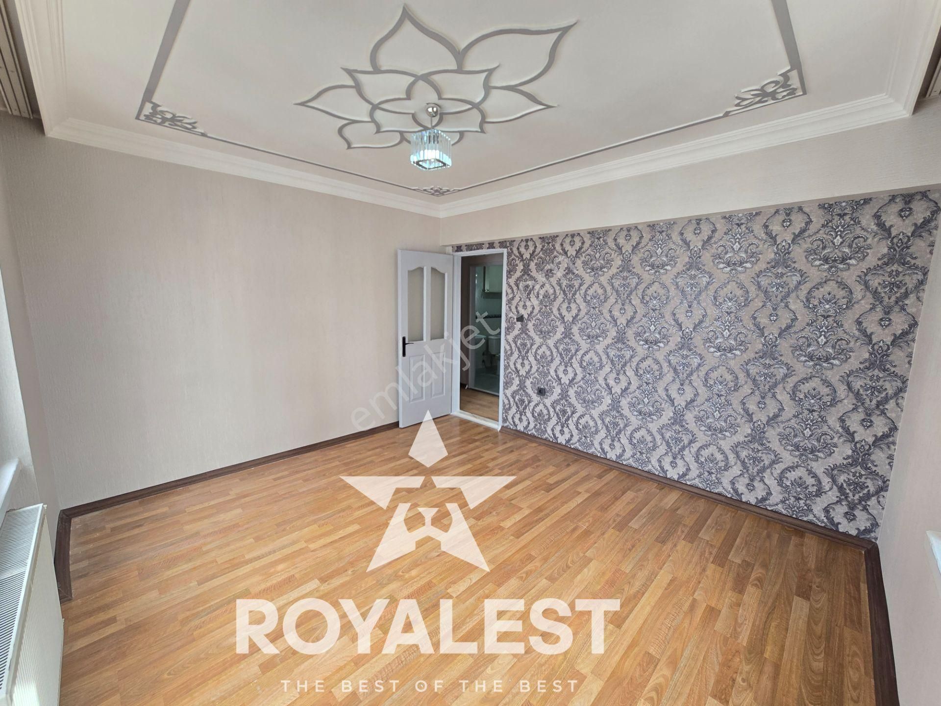 Royalest'ten Tramvaya Yakın Site İçi Ara Kat Full Yapılı 3+1 - Görsel 5