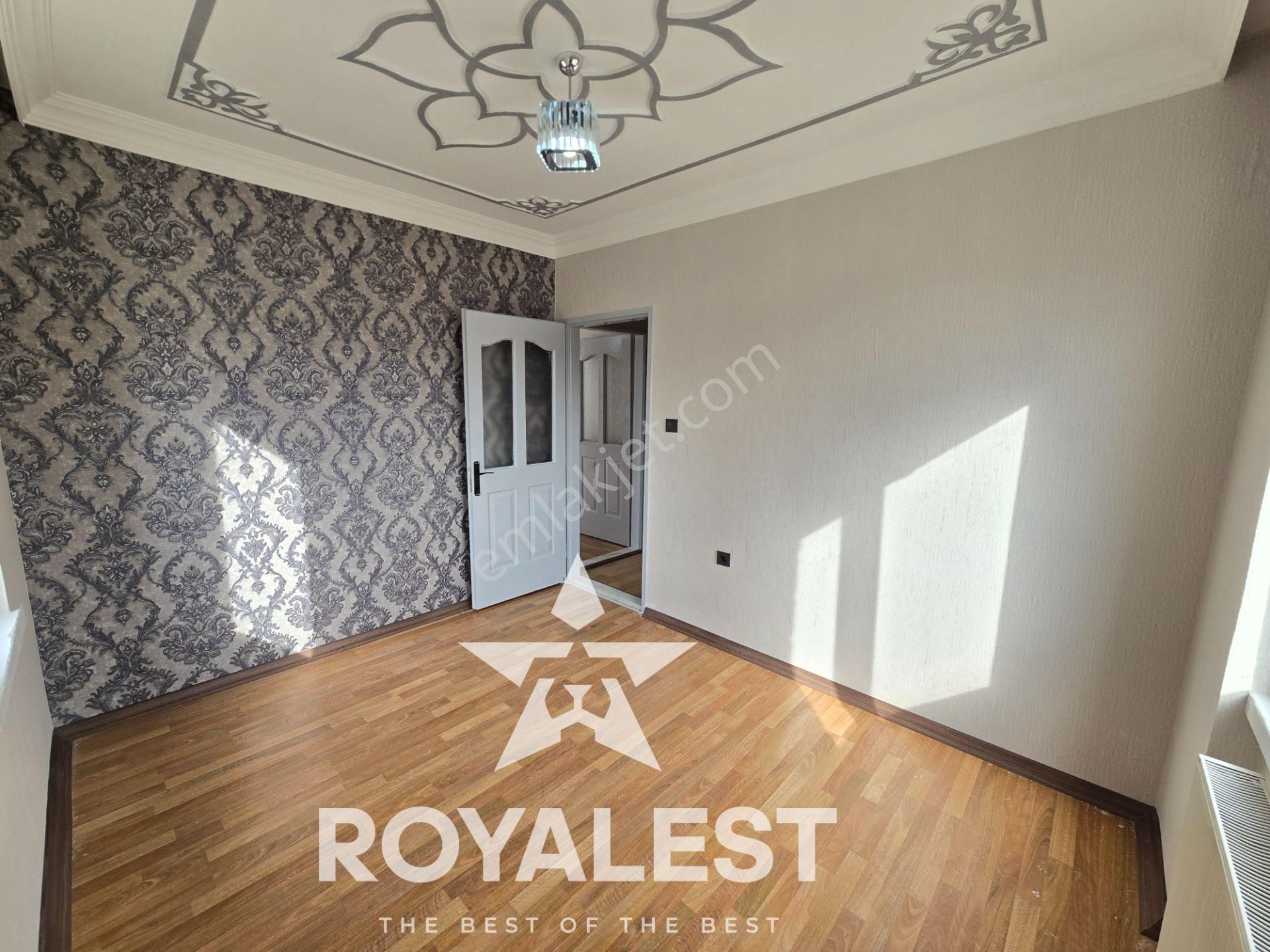 Royalest'ten Tramvaya Yakın Site İçi Ara Kat Full Yapılı 3+1 - Görsel 4