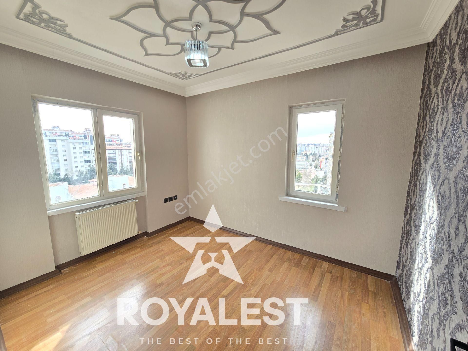 Royalest'ten Tramvaya Yakın Site İçi Ara Kat Full Yapılı 3+1 - Görsel 8