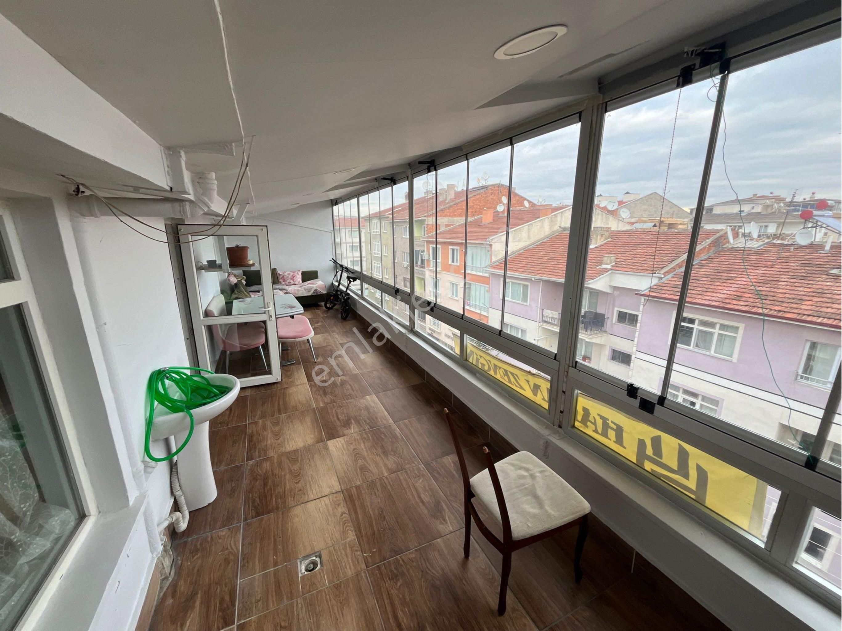 İstasyon Mah'de Lüksü Ve Genişligi Sevenler İçin Fırsat Daire..