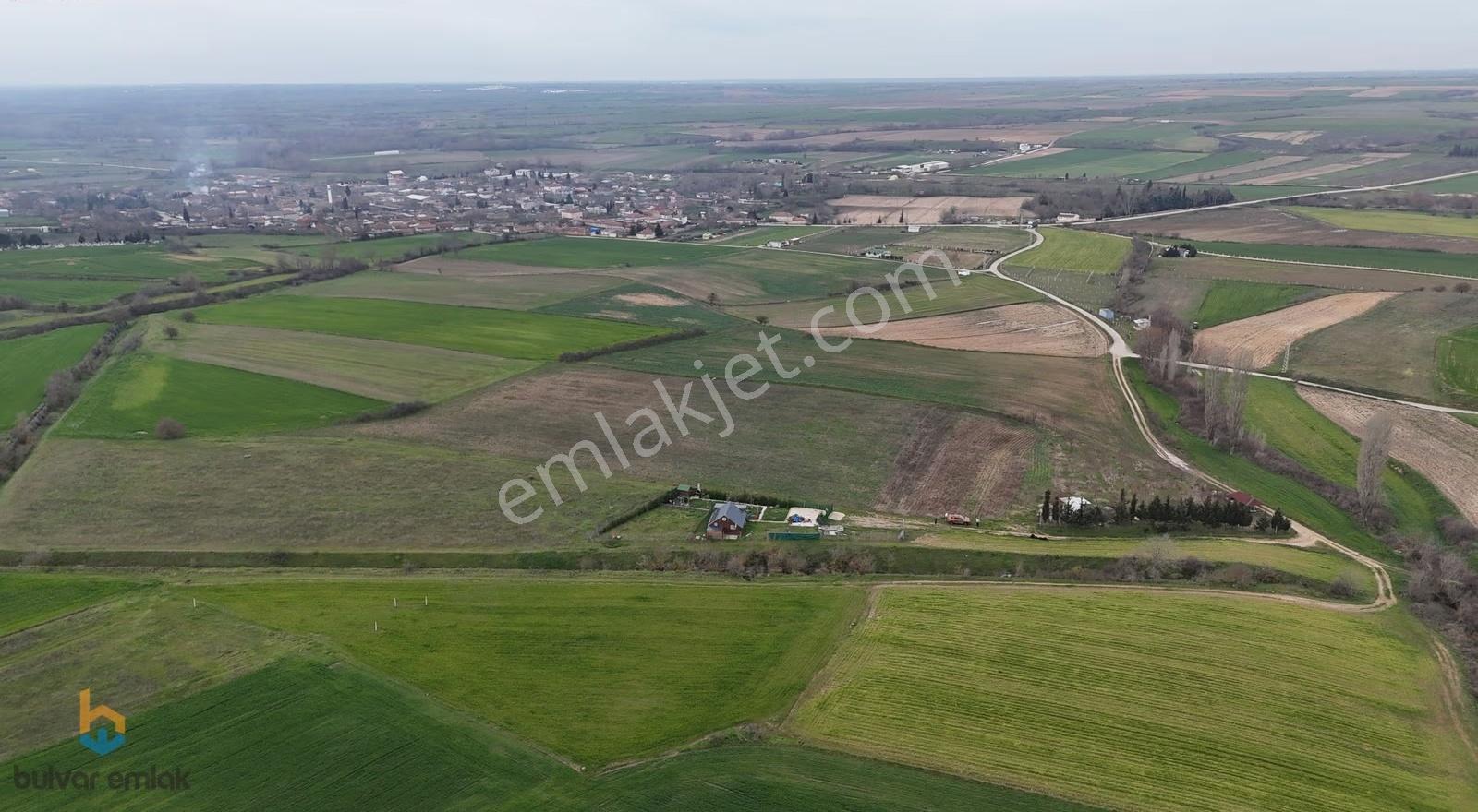 Kırklareli Merkez Değirmencik Köyü Satılık Tarla