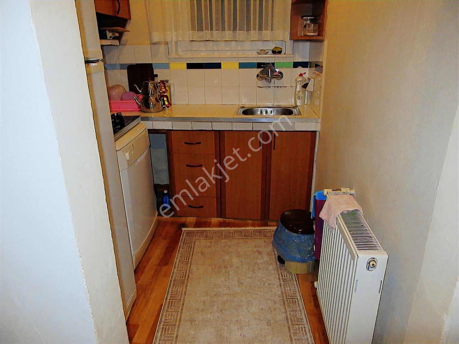 Çeliktepe Mahallesinde 1+1 80m2 Eşyalı Satılık Daire - Görsel 9