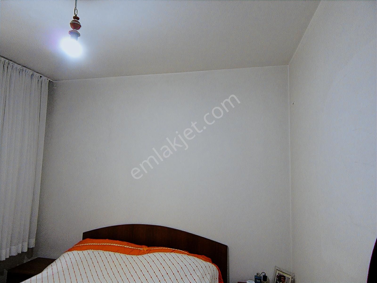 Çeliktepe Mahallesinde 1+1 80m2 Eşyalı Satılık Daire - Görsel 11