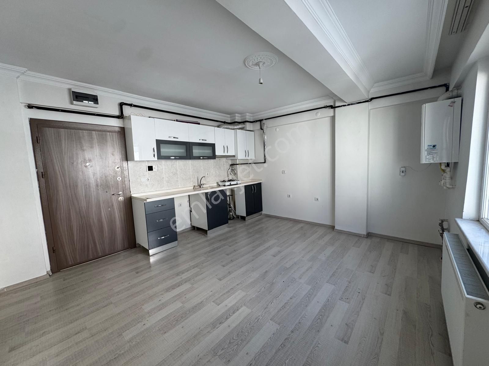 Oscar'dan Gündüz Ökçün Bulvarı Yakını 1+1 Daire - Görsel 2