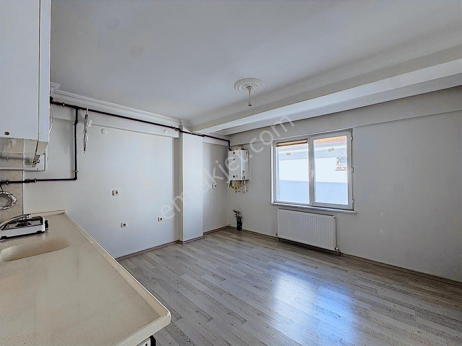 Oscar'dan Gündüz Ökçün Bulvarı Yakını 1+1 Daire - Görsel 8