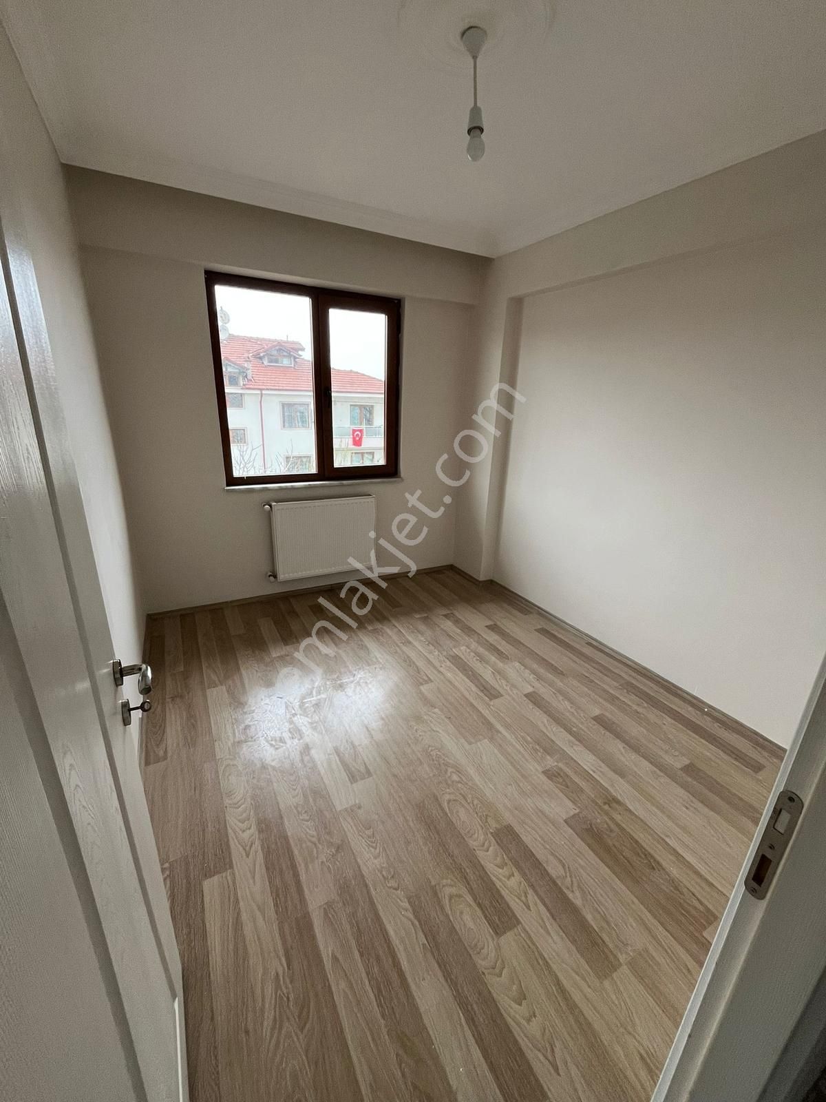 Alp Gayrimenkulden Sapanca Yolu Üzerinde Kiralık 2+1 Daire - Görsel 13