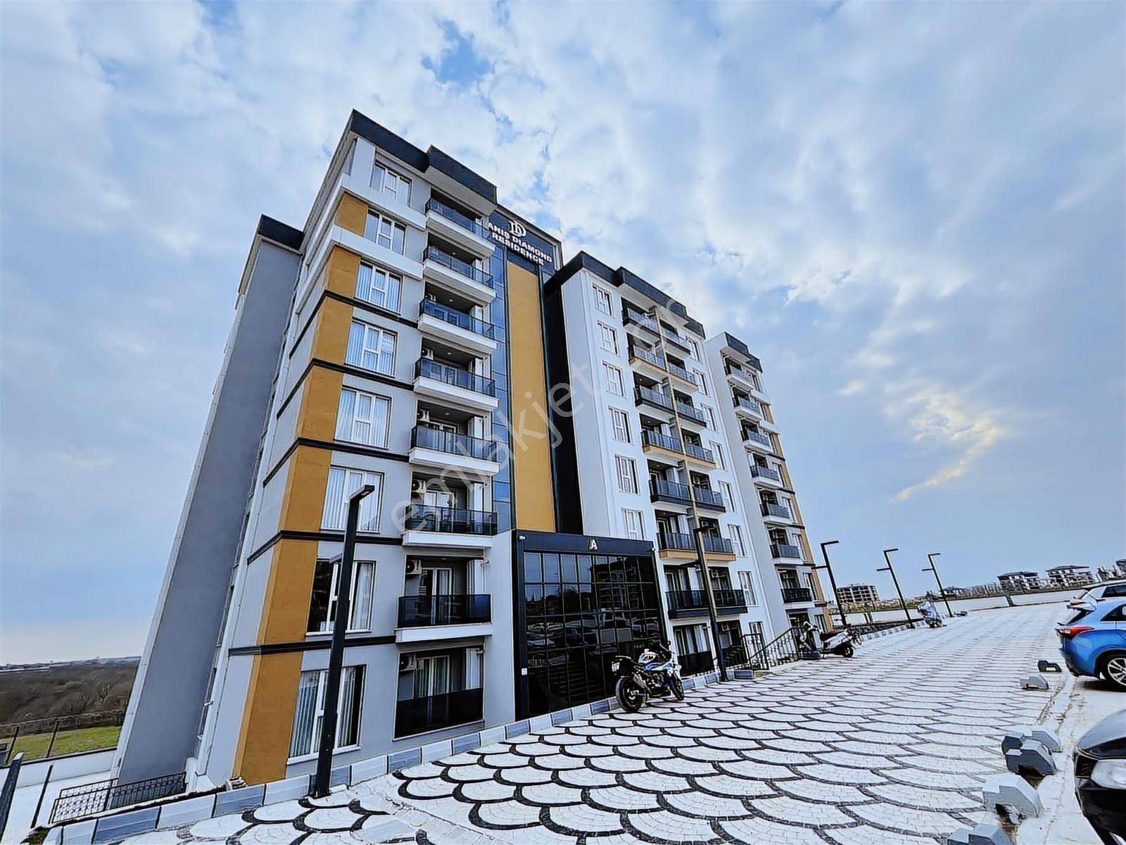 Tekirdağ Çerkezköy Tepe Bölgesinde Eşyalı 1 + 1 Kiralık Daire - Görsel 18