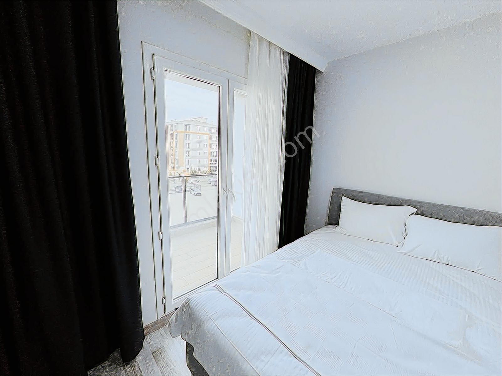 Tekirdağ Çerkezköy Tepe Bölgesinde Eşyalı 1 + 1 Kiralık Daire - Görsel 21