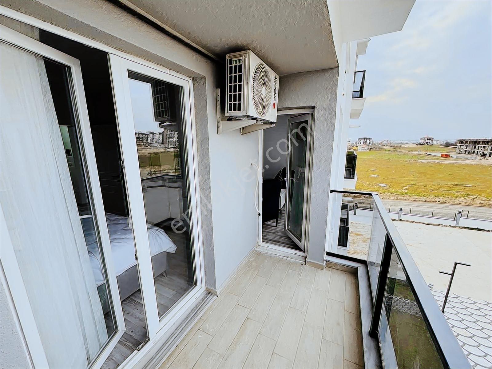 Tekirdağ Çerkezköy Tepe Bölgesinde Eşyalı 1 + 1 Kiralık Daire - Görsel 7