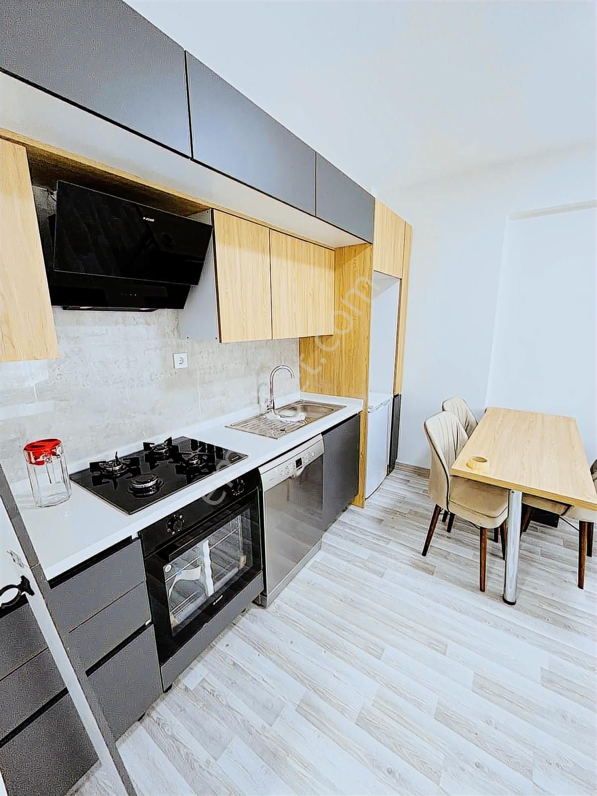 Tekirdağ Çerkezköy Tepe Bölgesinde Eşyalı 1 + 1 Kiralık Daire - Görsel 6