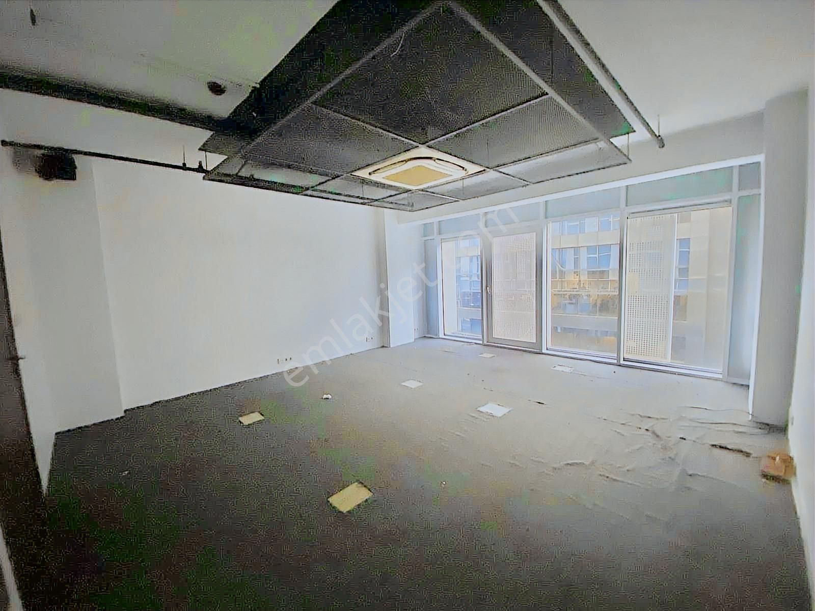 Nef 09 Plazada Metroya Çok Yakın Kiralık Ofis - Görsel 10