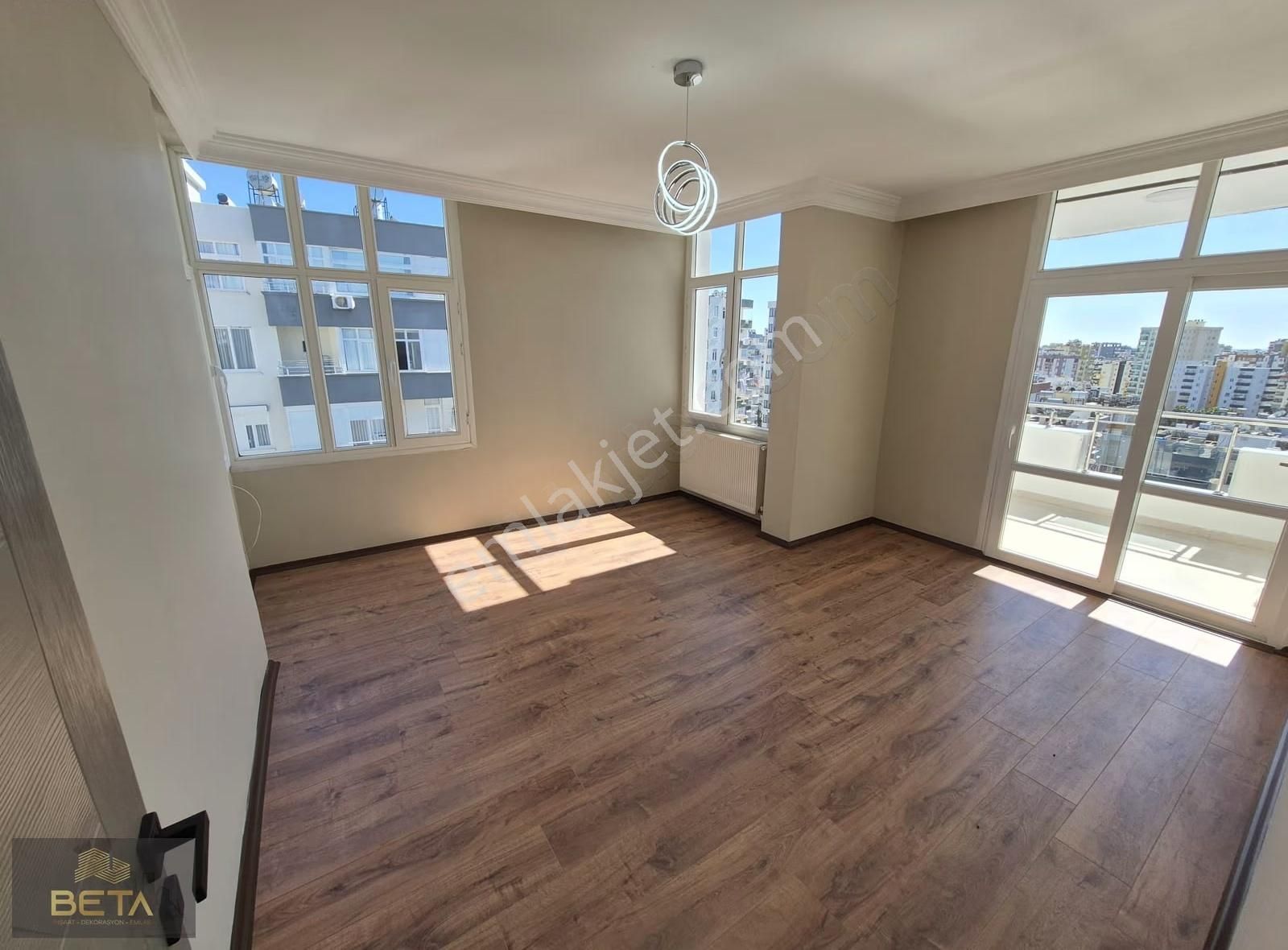 Toros Mah Kenan Evren Semt Pazarı Civarı 3+1 Süper Lüx Satılık - Görsel 4