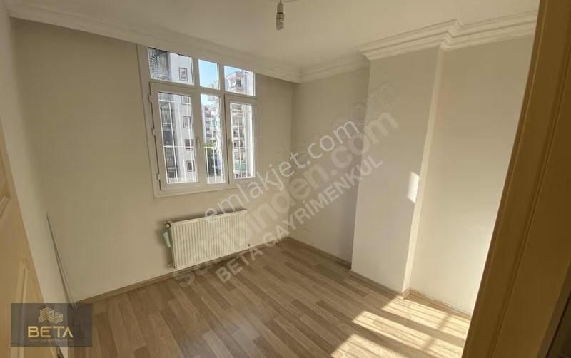 Mavi Bulvar Toros Mahallesi Pazar Civarı 3+1 Kombili Satılık!! - Görsel 5