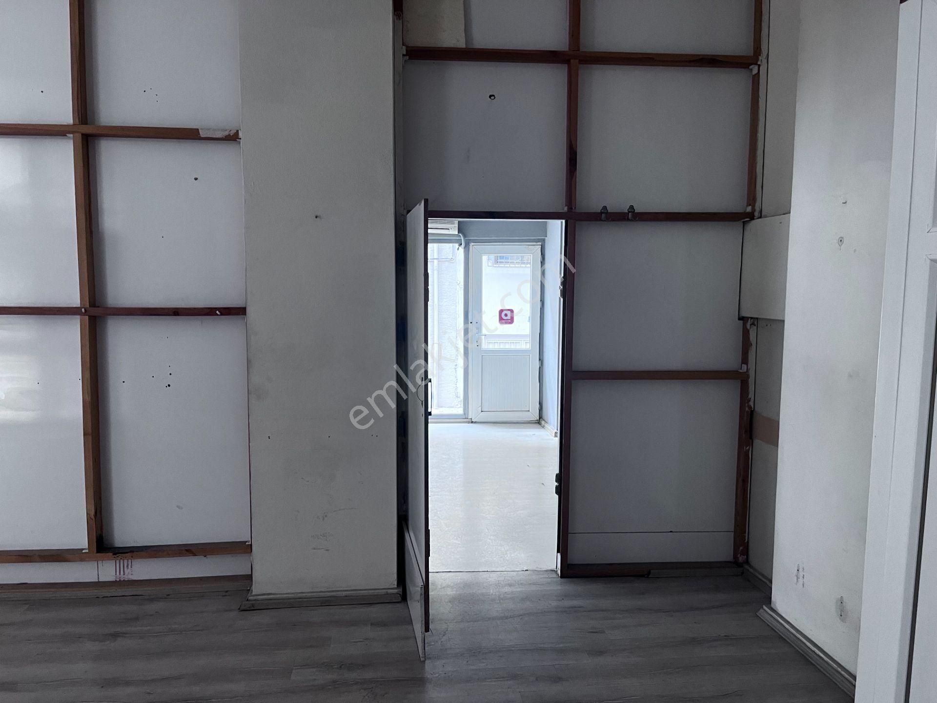 C21 Cius;istiklal Caddesine Yakın Yatırım Fırsatı Satılık Dükkan - Görsel 10