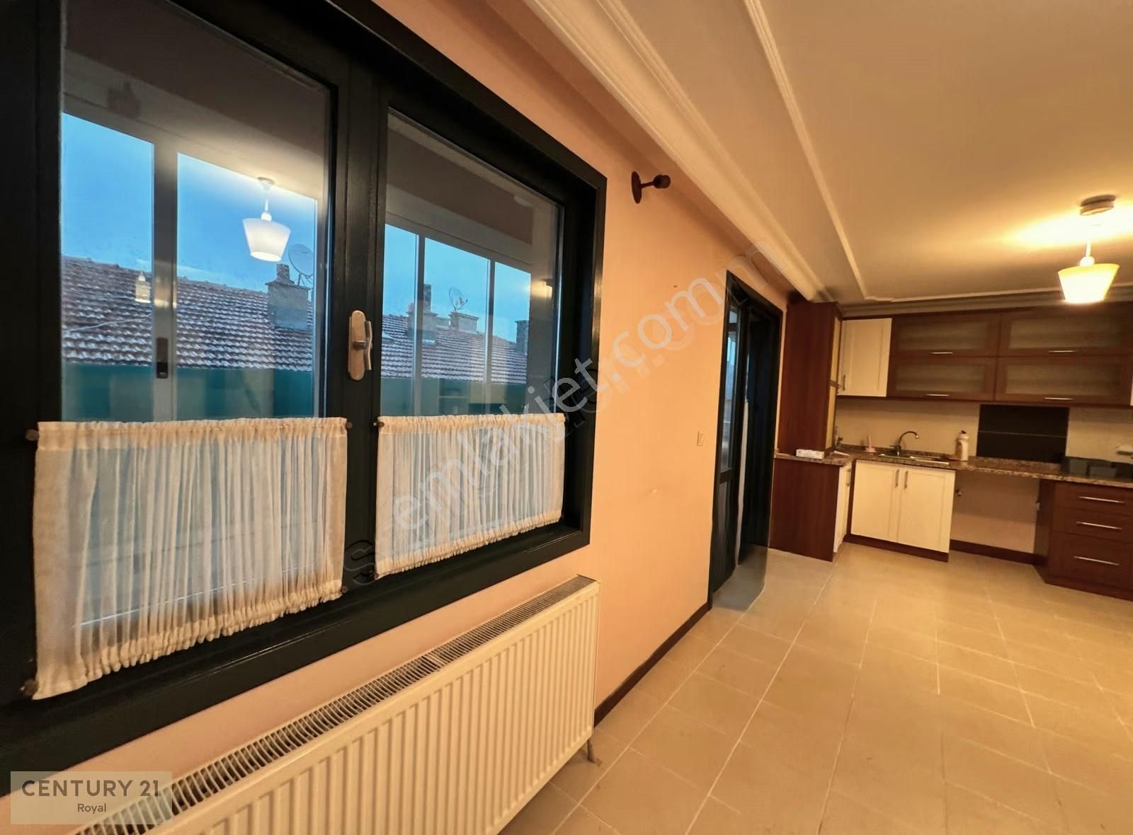 Dikmen Sokullu Caddesinde Teraslı Satılık 6+1 Daire - Görsel 32