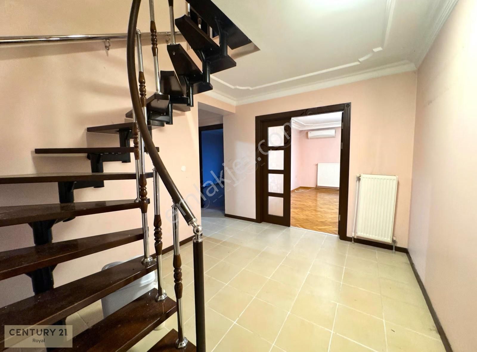 Dikmen Sokullu Caddesinde Teraslı Satılık 6+1 Daire - Görsel 19