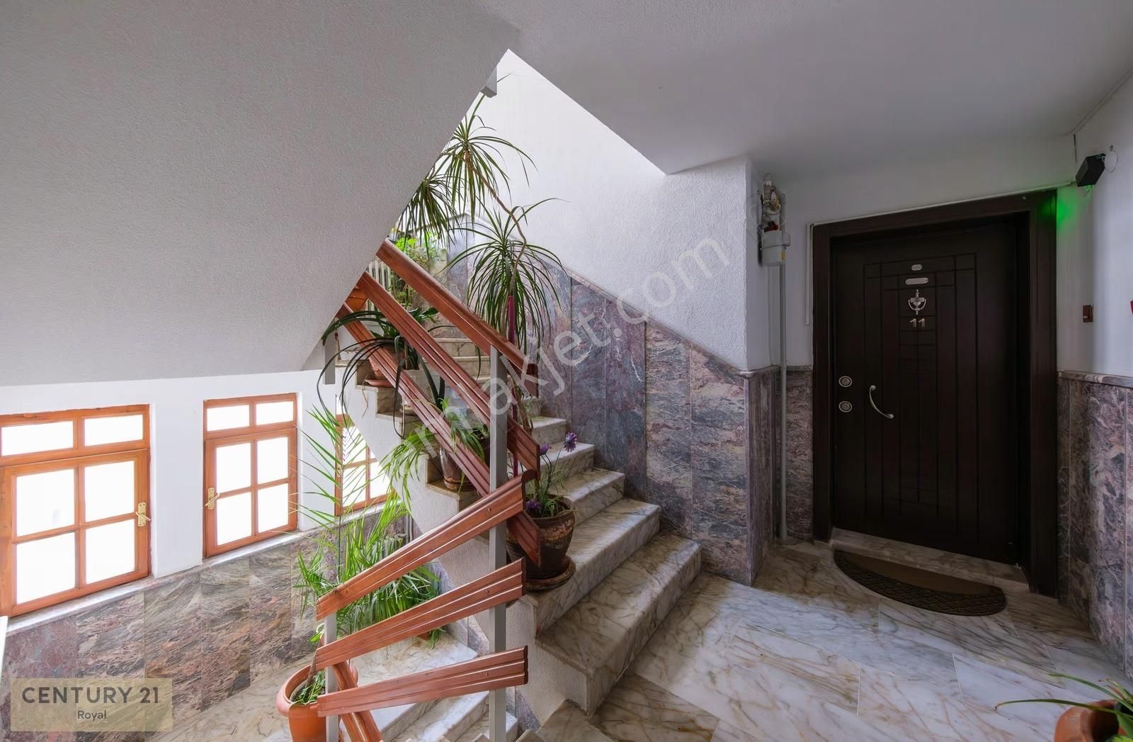 Sancak Mahallesi 5.5+1 Dubleks Kiracısız Satılık - Görsel 12