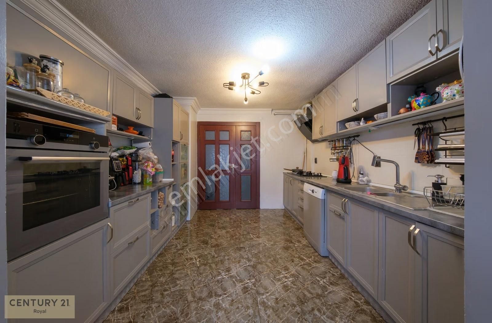 Sancak Mahallesi 5.5+1 Dubleks Kiracısız Satılık - Görsel 10