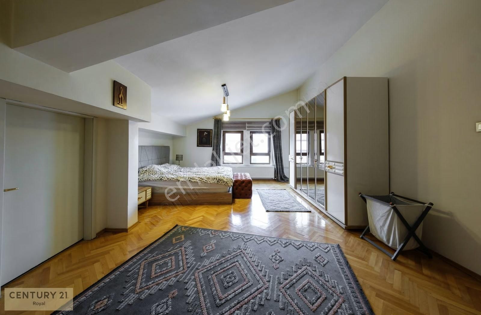 Sancak Mahallesi 5.5+1 Dubleks Kiracısız Satılık - Görsel 13