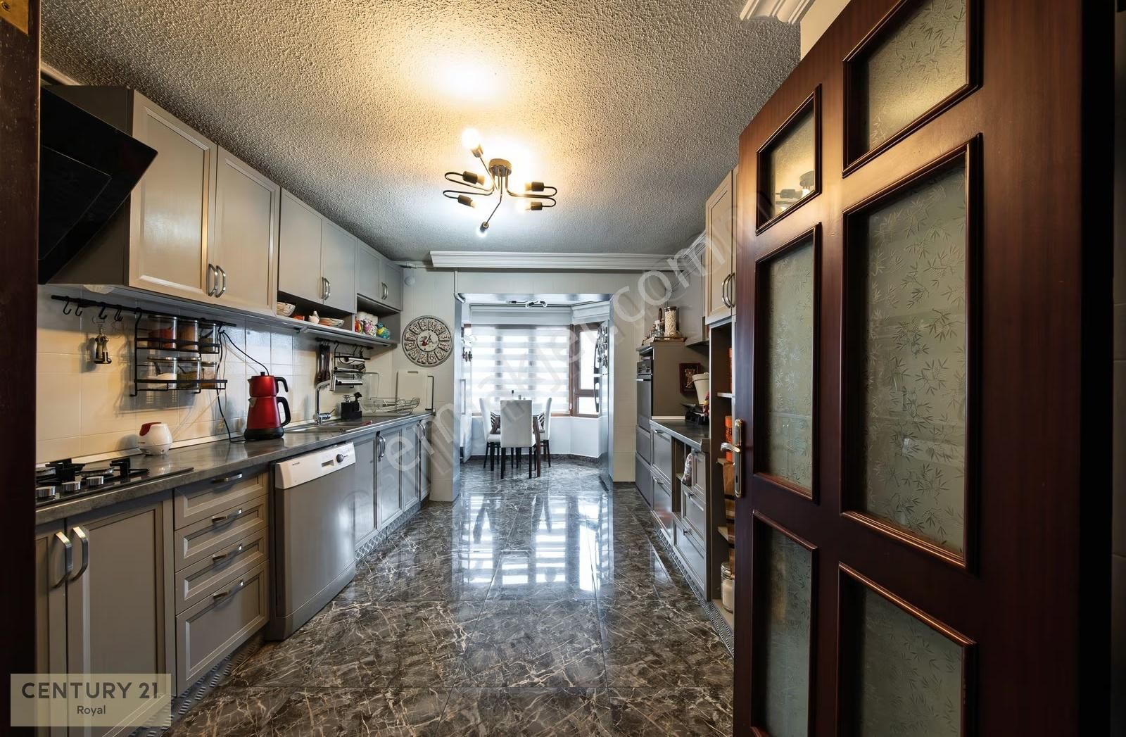 Sancak Mahallesi 5.5+1 Dubleks Kiracısız Satılık - Görsel 15