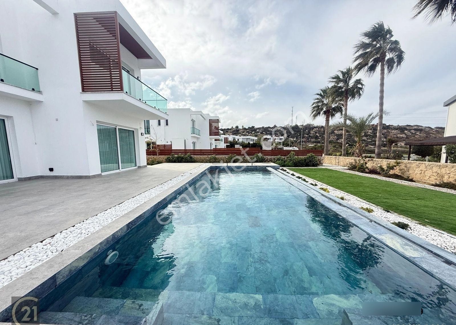 Kktc Esentepe Çatalköy Alagadi Sıfır Ful Eşyalı Havuzlu Villa - Görsel 20