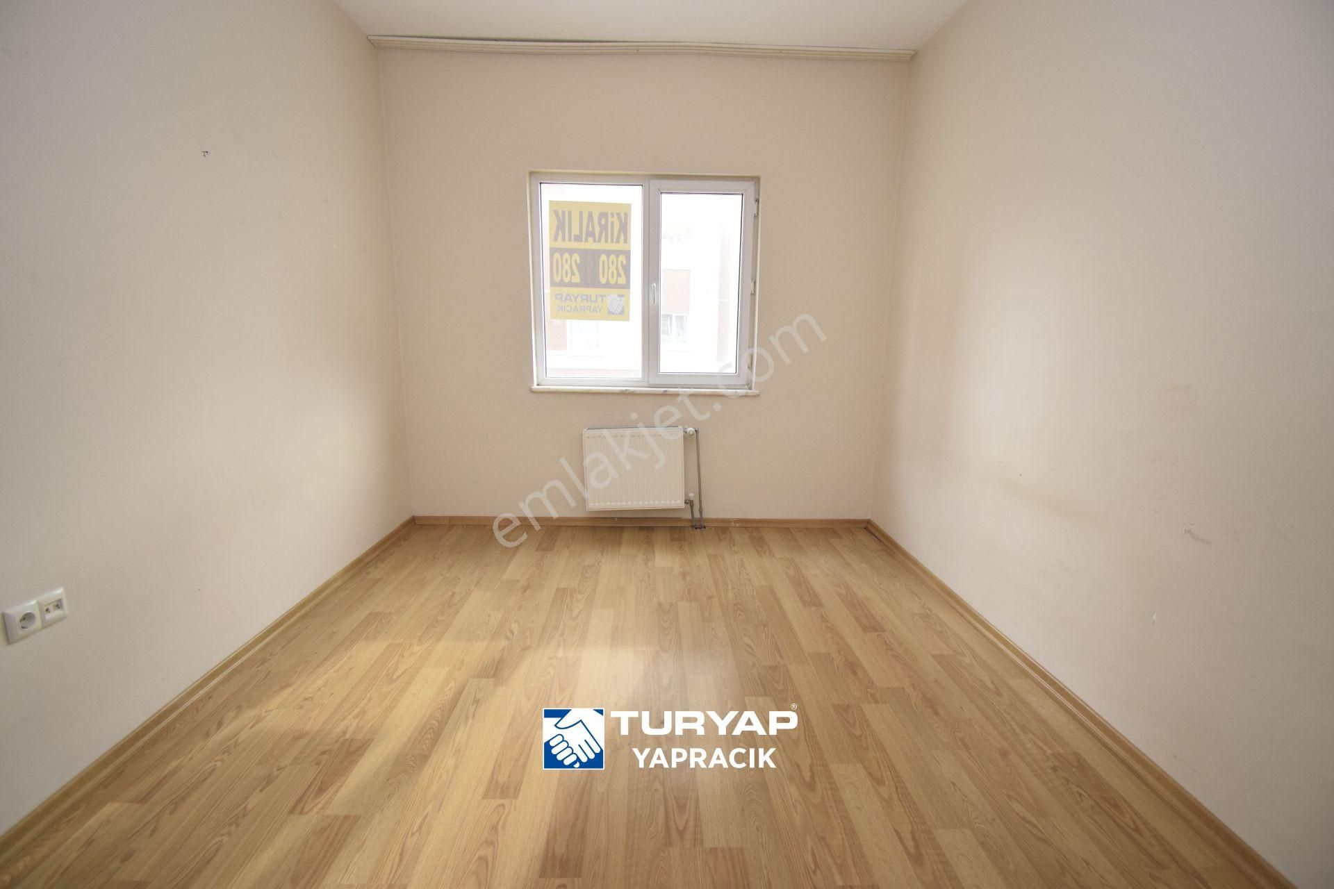 Turyap Yapracık'tan 1.bölgede Büyük Tip 2+1 Kiralık Daire - Görsel 6