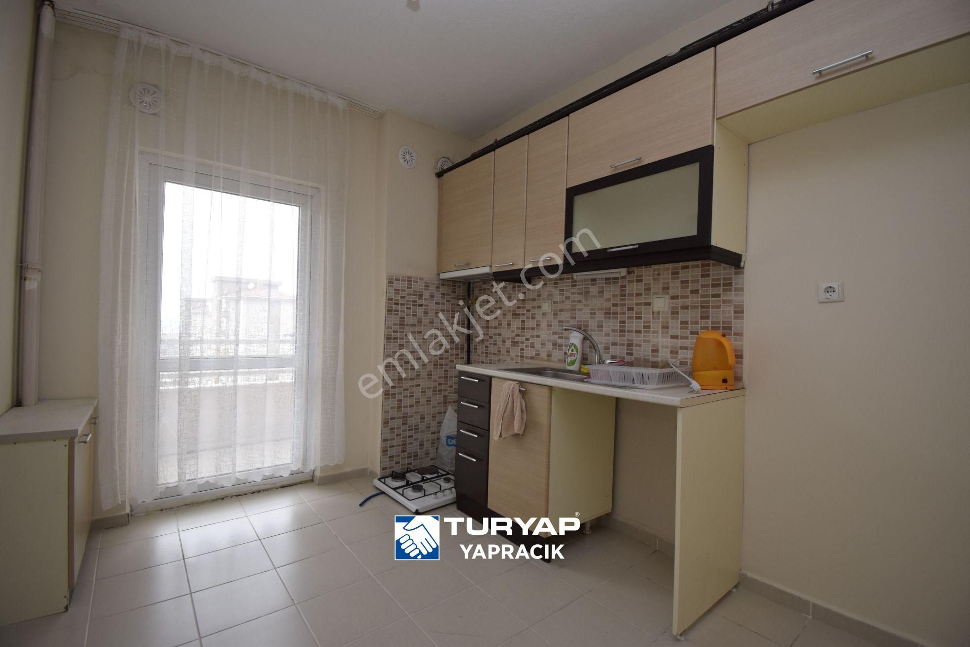 Turyap Yapracık'tan 1.bölgede Büyük Tip 2+1 Kiralık Daire