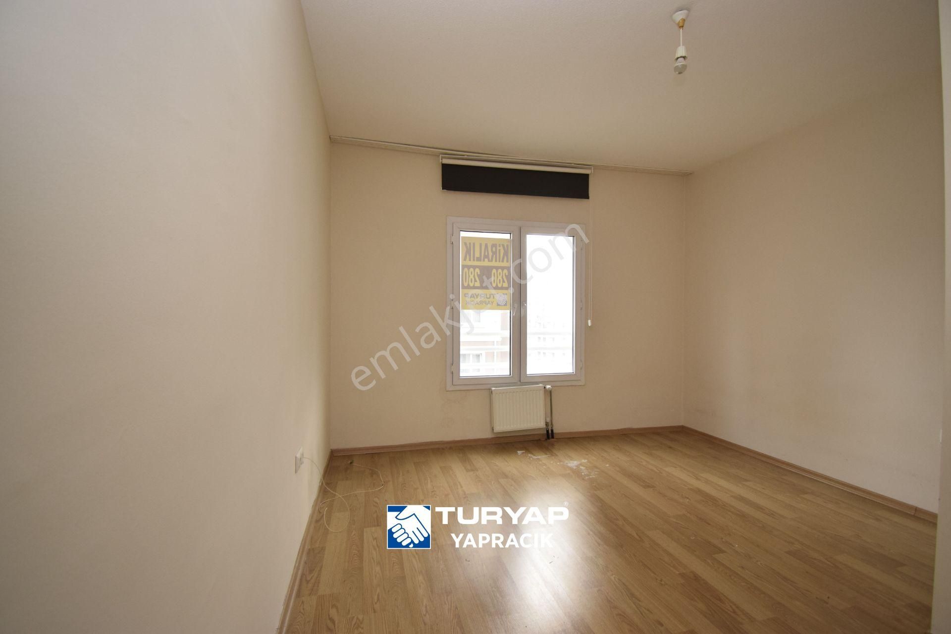 Turyap Yapracık'tan 1.bölgede Büyük Tip 2+1 Kiralık Daire - Görsel 9