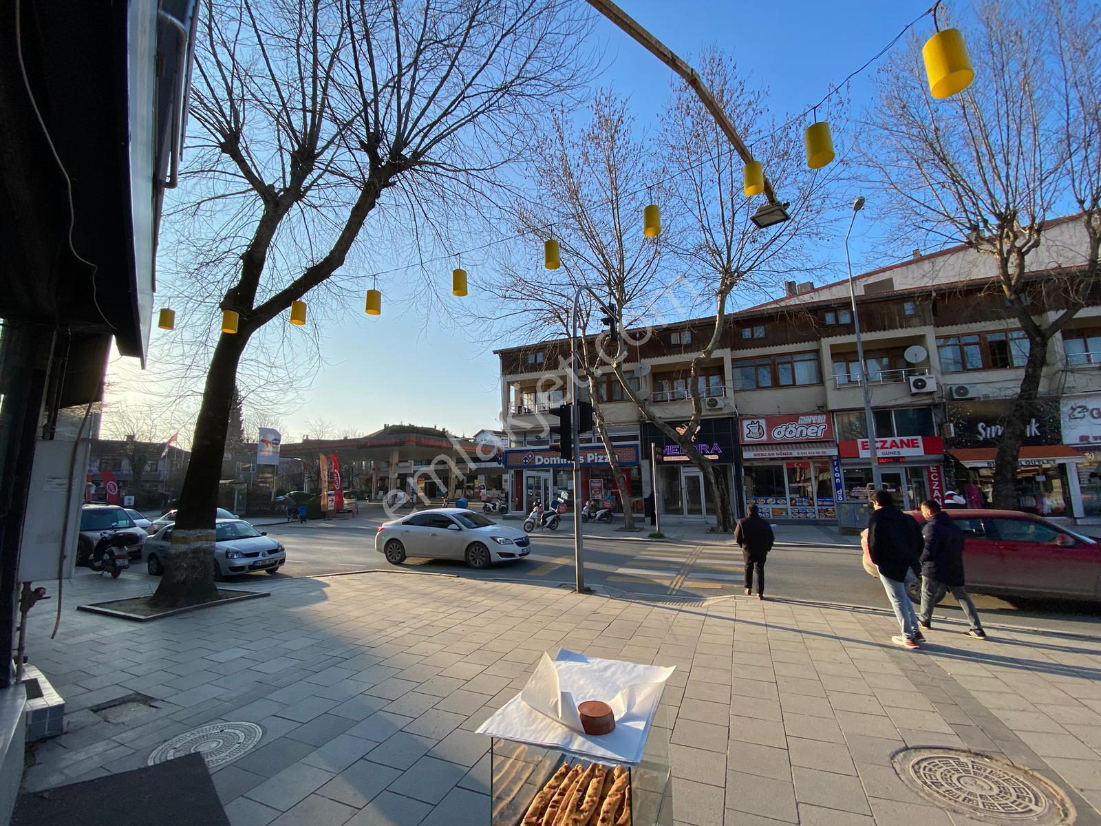 Remax Mavi'den Ankara Caddesi'nde İşlek Ve Köşe Konumda İşletme - Görsel 33