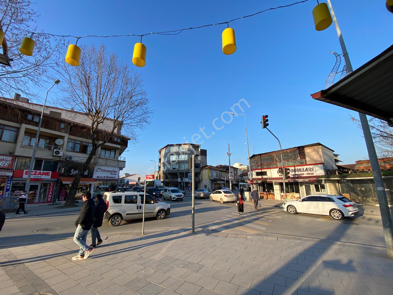 Remax Mavi'den Ankara Caddesi'nde İşlek Ve Köşe Konumda İşletme - Görsel 34