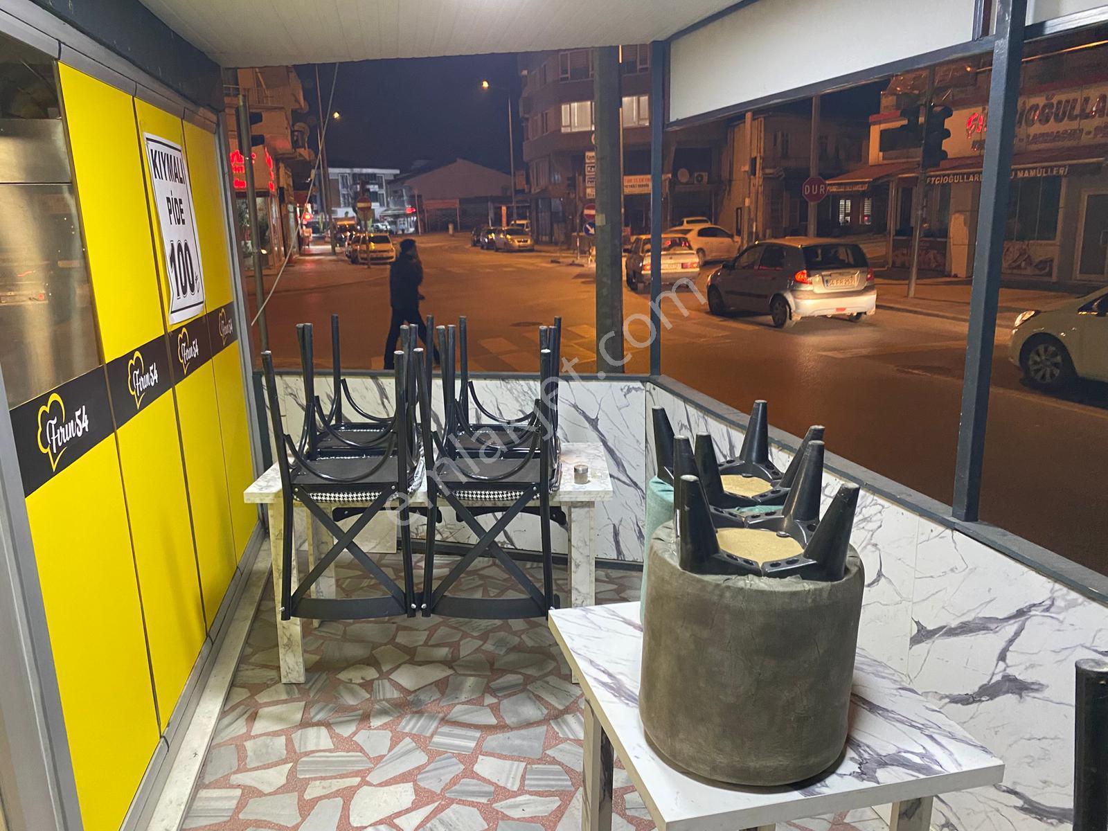 Remax Mavi'den Ankara Caddesi'nde İşlek Ve Köşe Konumda İşletme - Görsel 25