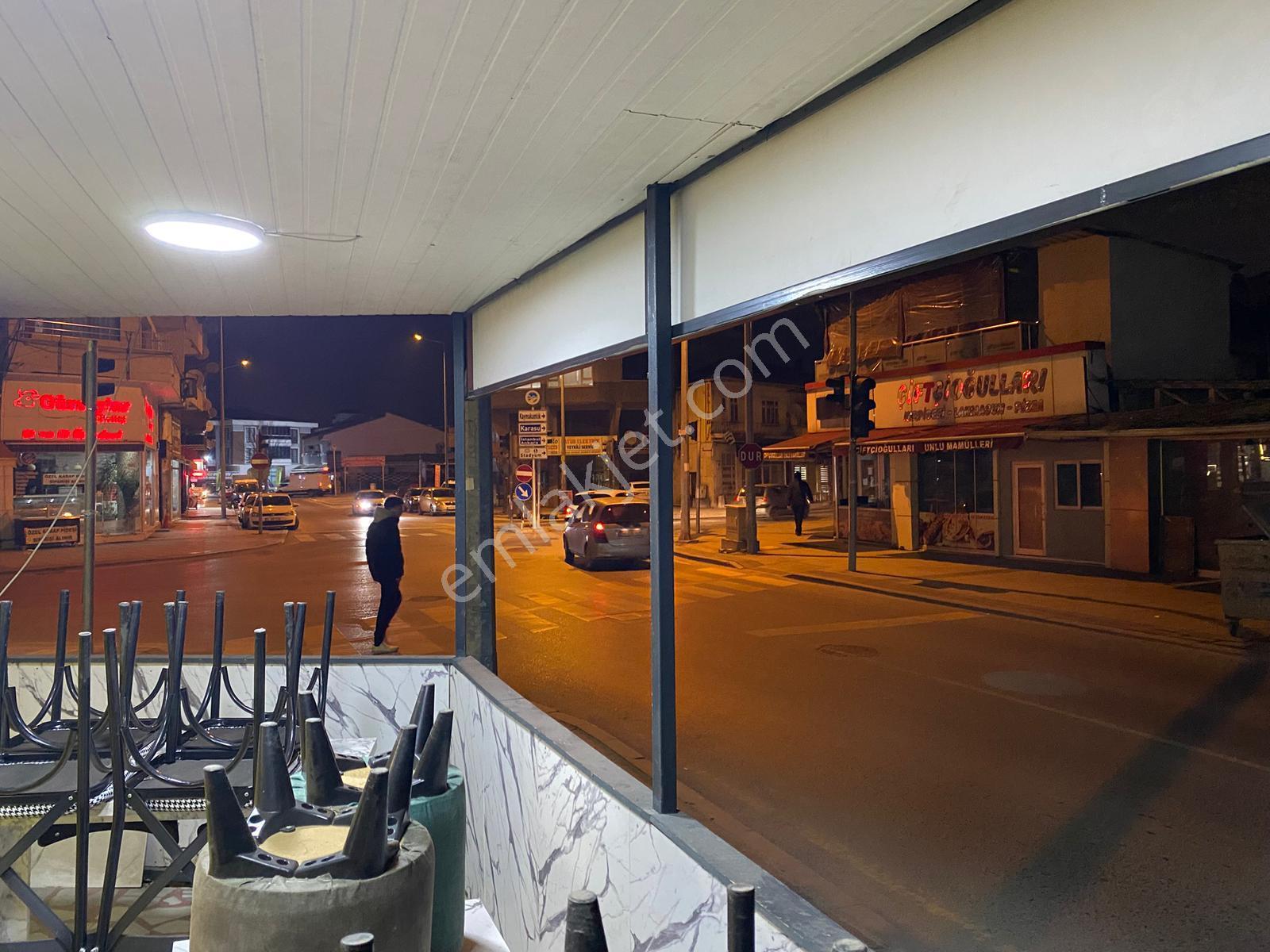 Remax Mavi'den Ankara Caddesi'nde İşlek Ve Köşe Konumda İşletme - Görsel 26