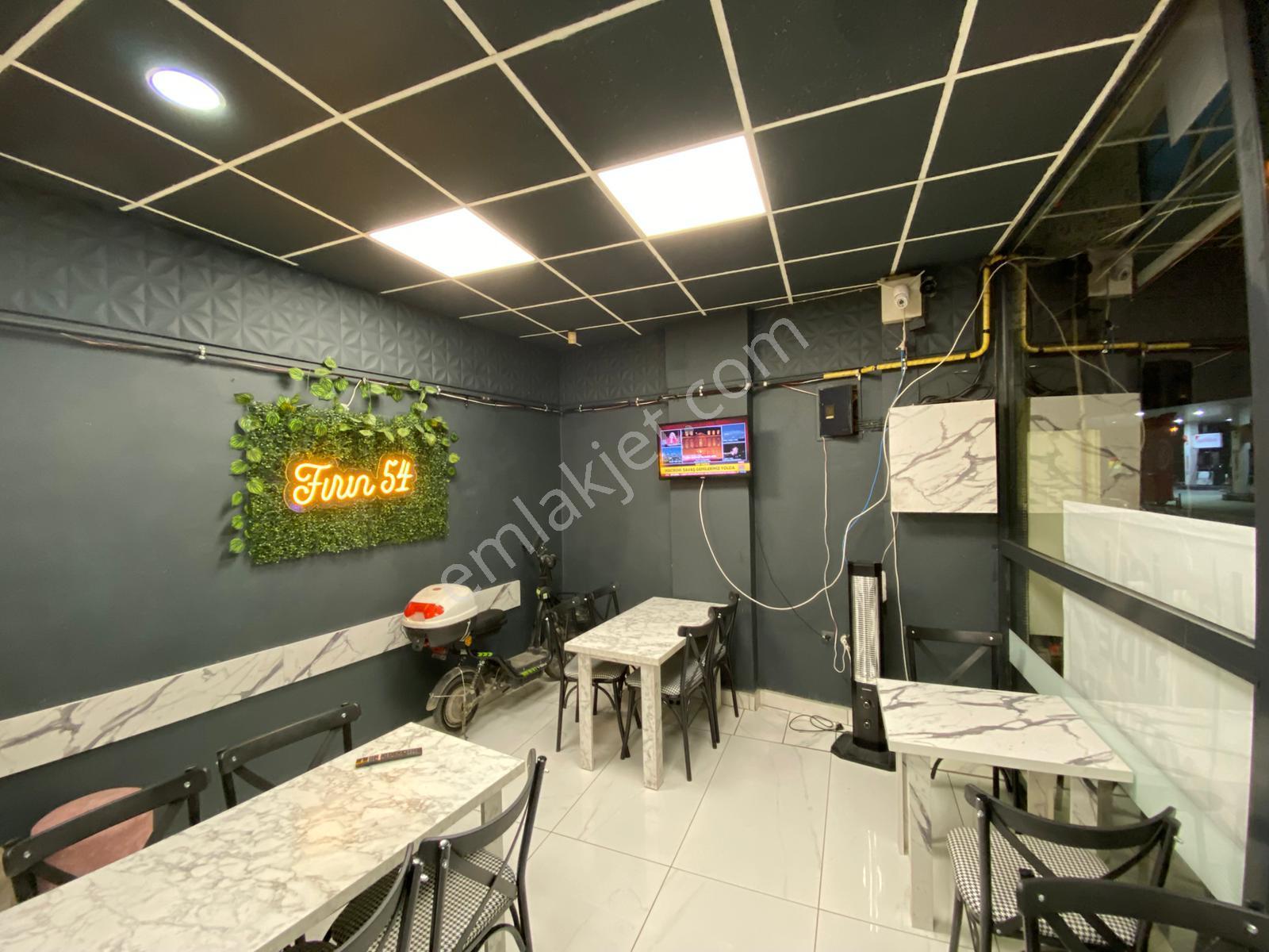 Remax Mavi'den Ankara Caddesi'nde İşlek Ve Köşe Konumda İşletme - Görsel 5