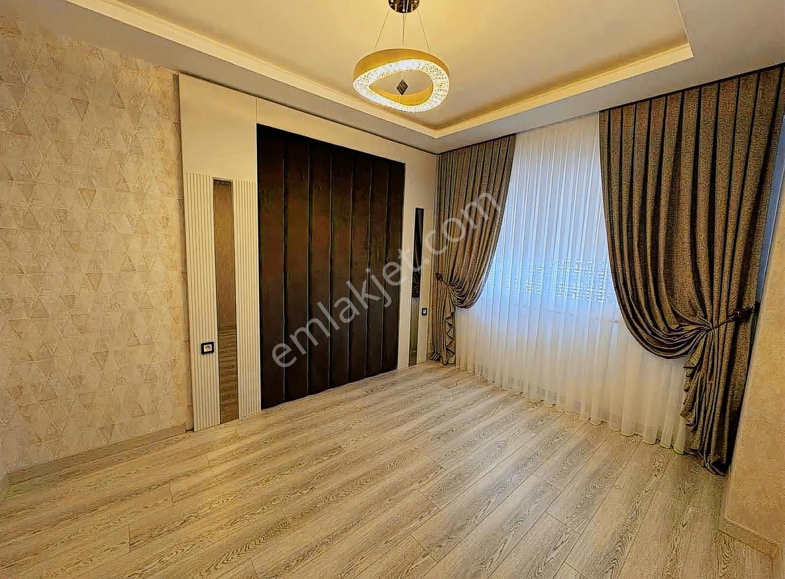 Gökkuşağı Villaları Arkası Satılık Yüksek Giriş Altan Isıtma