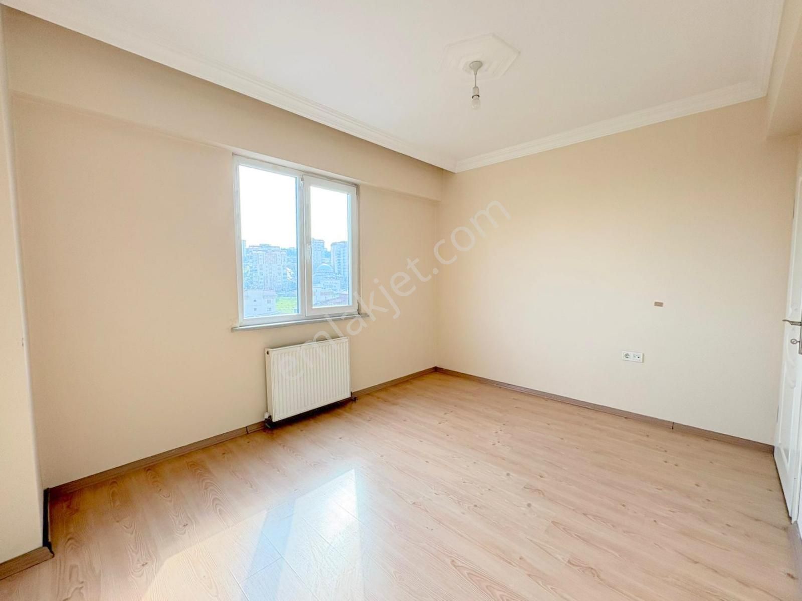 Mertcan'dan Kurtköy Mah.caddeye 1dk İskanlı Ara Kat Balkonlu 2+1 - Görsel 9