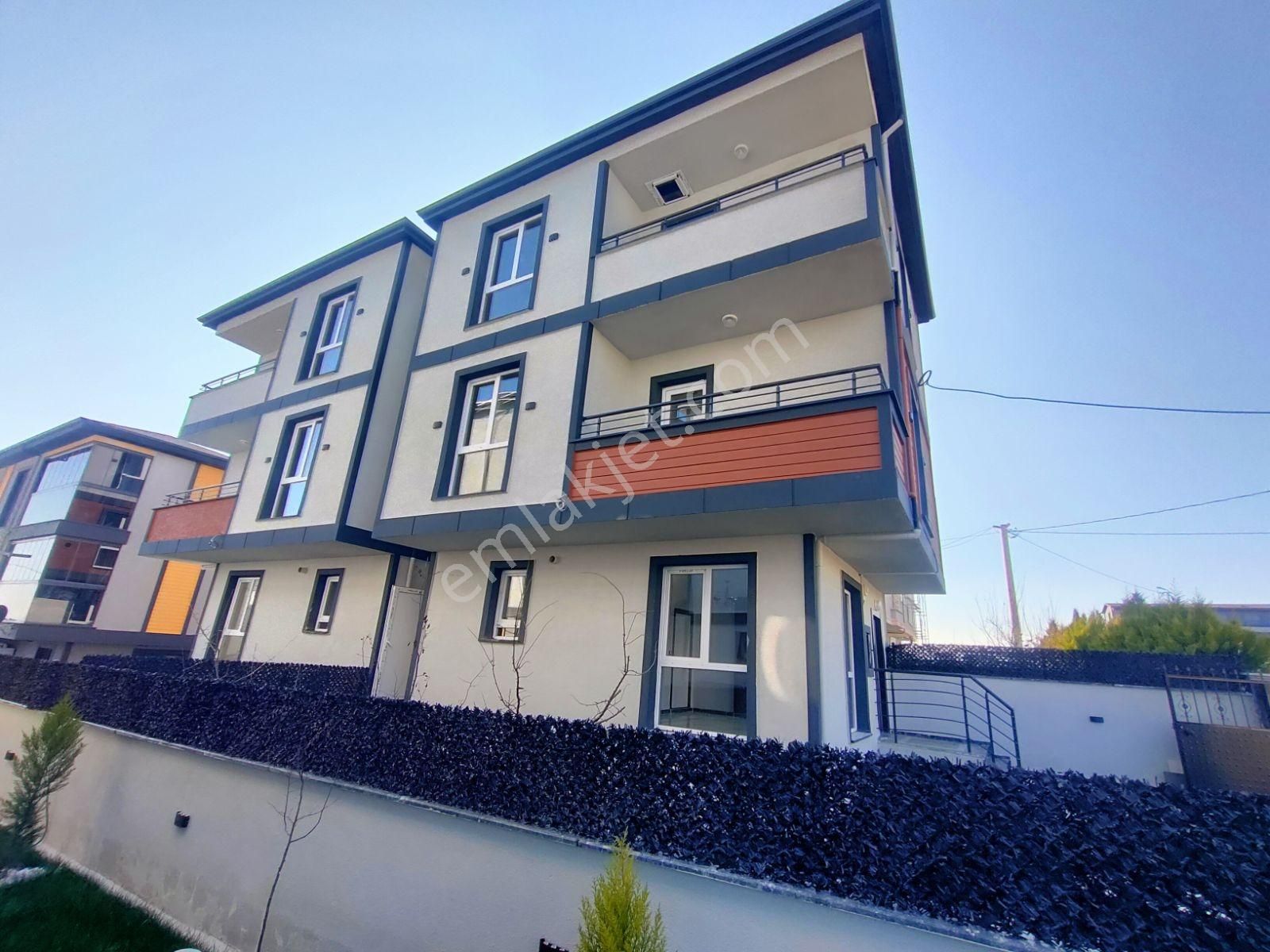 Kartallar'dan Müstakil Bahçeli Manzaralı Geniş Ferah 4+1 Villa. - Görsel 32