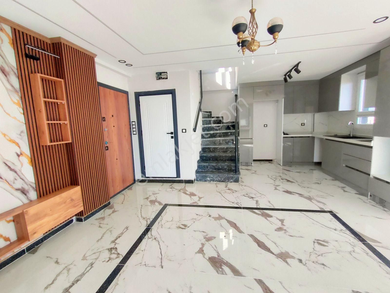 Kartallar'dan Müstakil Bahçeli Manzaralı Geniş Ferah 4+1 Villa. - Görsel 28