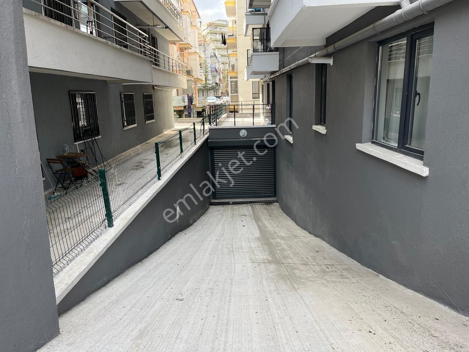 Sbell'den Emek'te Metro Yakını Yeni Binada Ön Cephede Lüks 1+1 - Görsel 2