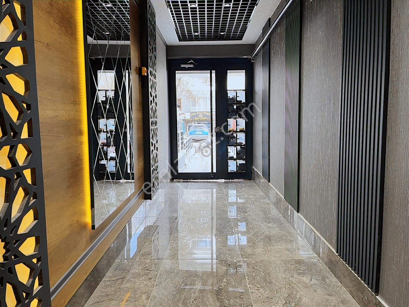 Sbell'den Emek'te Metro Yakını Yeni Binada Ön Cephede Lüks 1+1 - Görsel 5