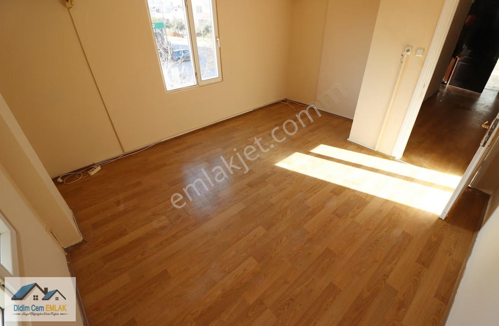 2+1 Ayrı Mutfaklı Çift Wc Katta Tek Ara Kat Kiralık Daire - Görsel 4