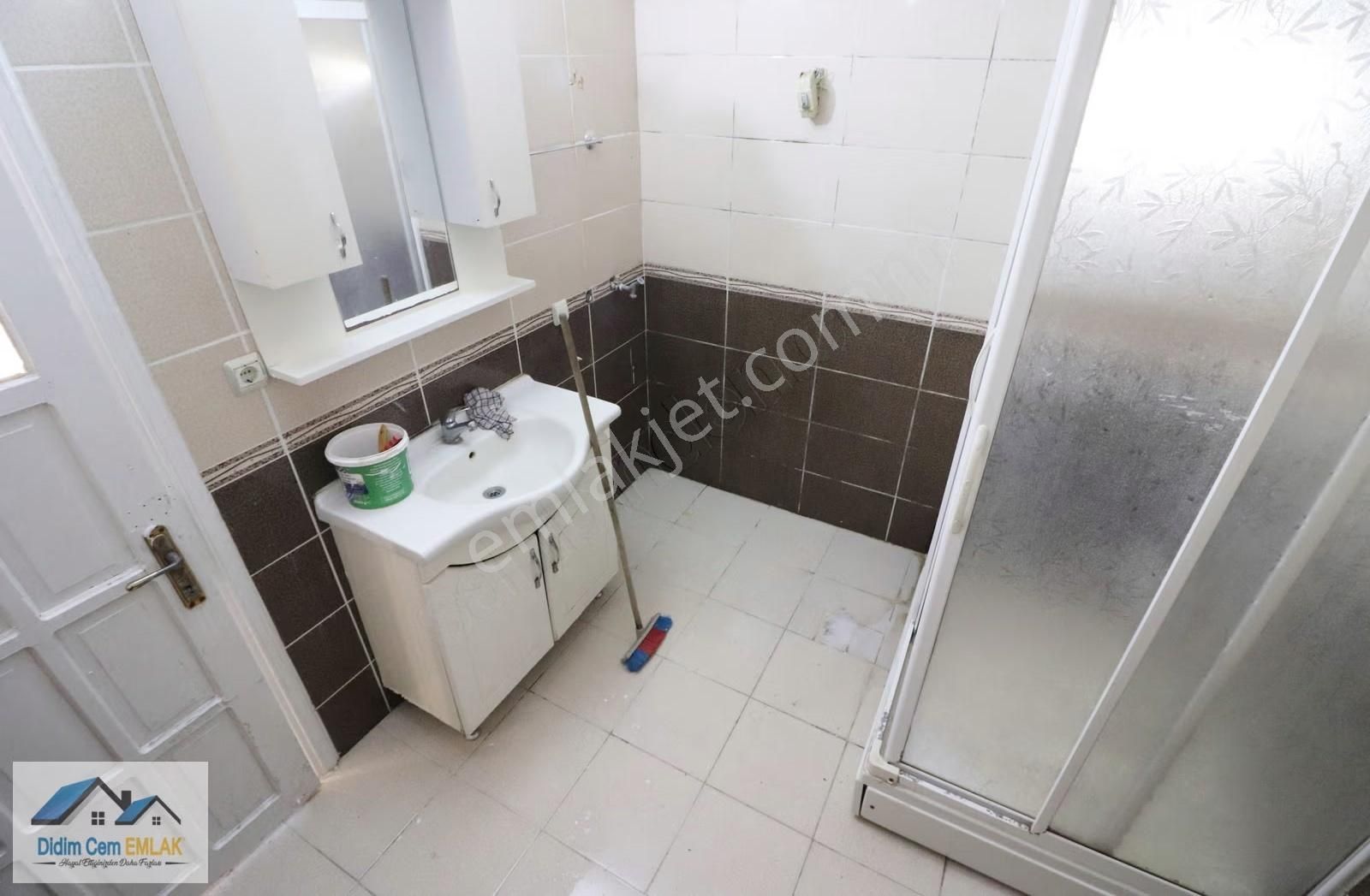 2+1 Ayrı Mutfaklı Çift Wc Katta Tek Ara Kat Kiralık Daire - Görsel 20