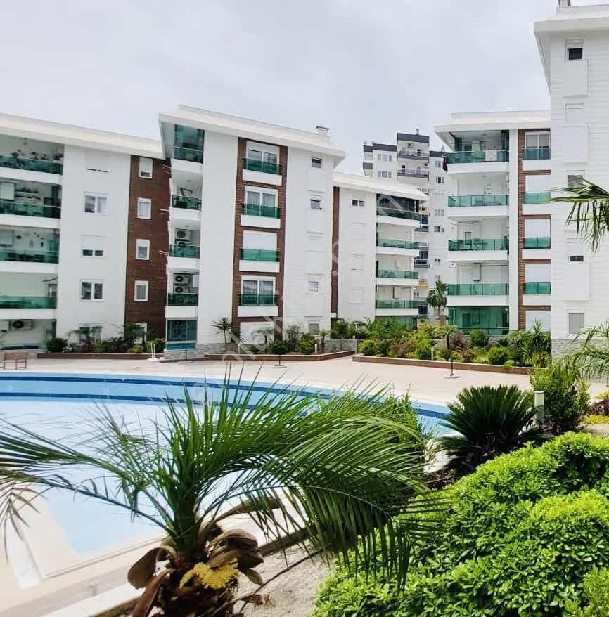 Antalya Lüs Site İçi Katta Tertemiz Çok Geniş 2+1 Yeni Eşyalı - Görsel 15