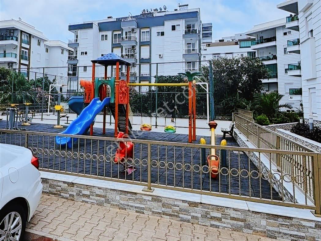 Antalya Lüs Site İçi Katta Tertemiz Çok Geniş 2+1 Yeni Eşyalı - Görsel 14