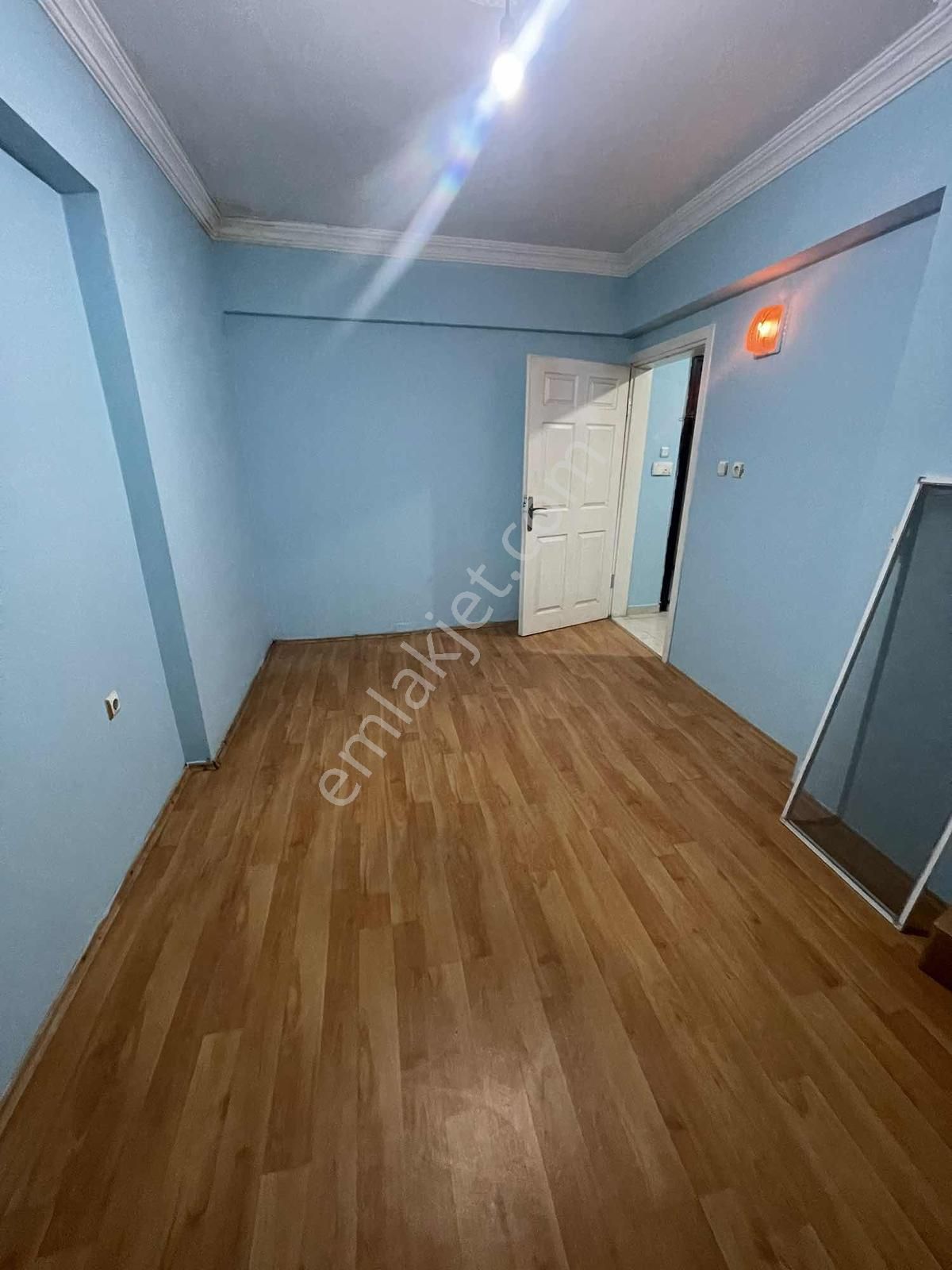 Atatürk Mahallesi Pazar Kurulan Cadde Merkezi Konumda - Görsel 2